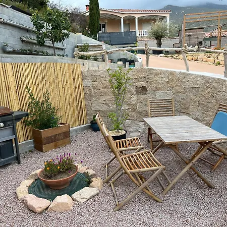 T3 Avec Piscine Au Calme Tres Bien Situe *